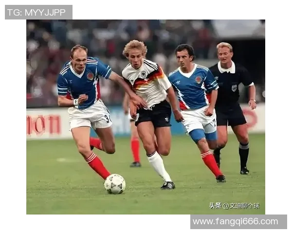 揭秘足坛巨星隐藏天赋从球场到人生舞台的无限可能